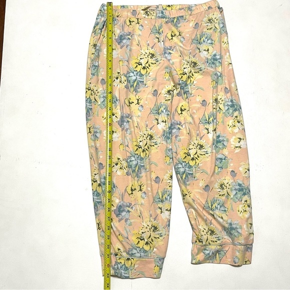 Soft Surroundings Woman 2 Piece Soft Floral Print Pajama Set Size M - Picture 15 of 15